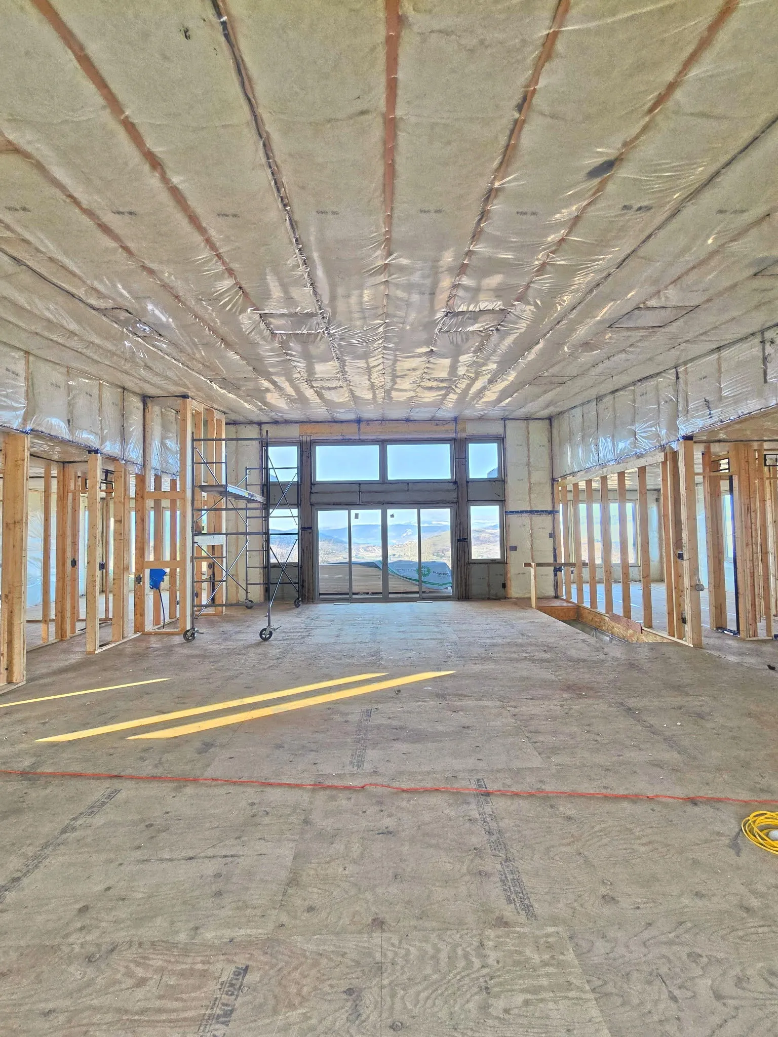 Commercial building insulation project